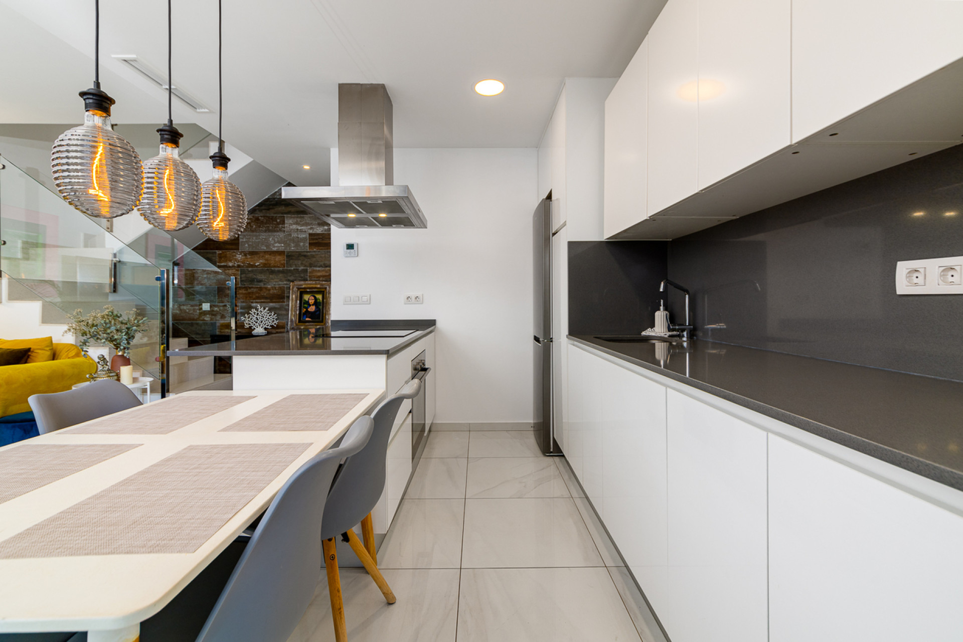 Revente - Maison mitoyenne -
Villamartín - Costa Blanca