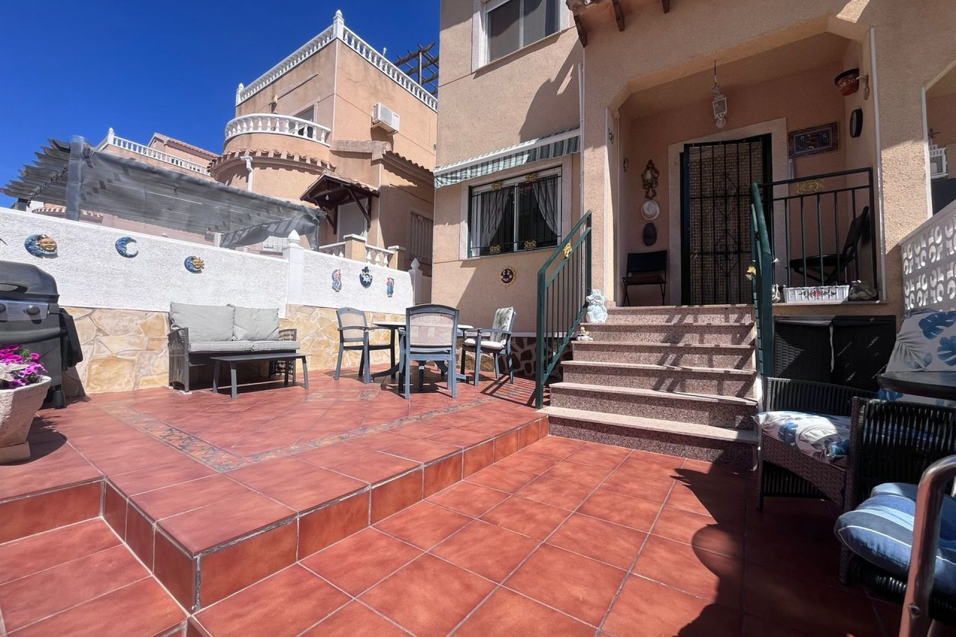 Revente - Maison mitoyenne -
Villamartín