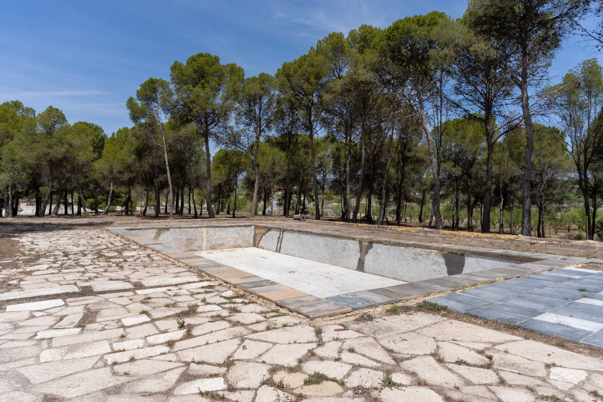 Revente - Others -
Castalla