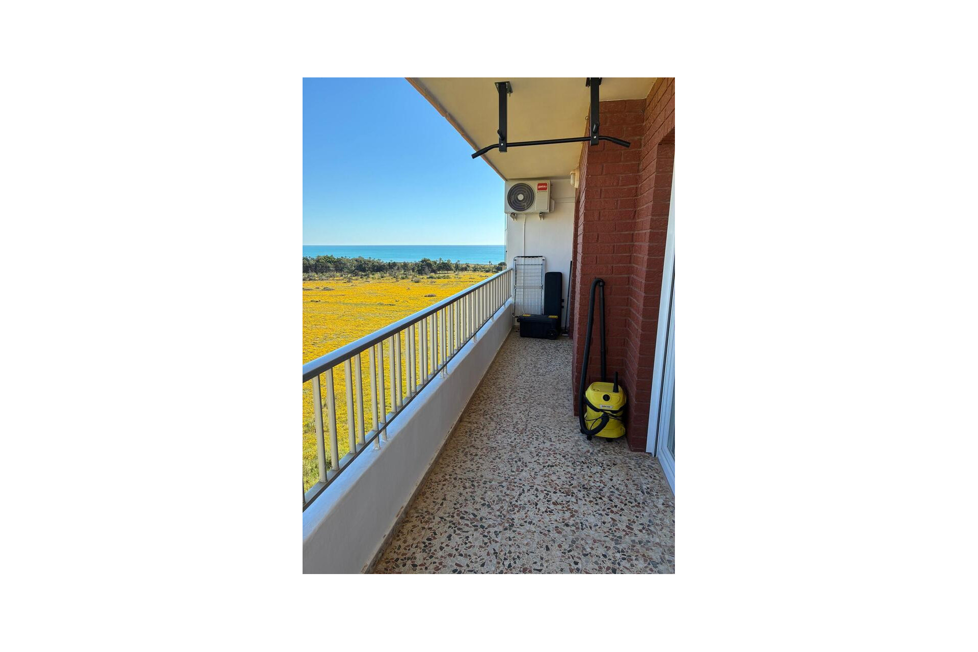 Revente - Penthouse -
Punta Prima - Costa Blanca