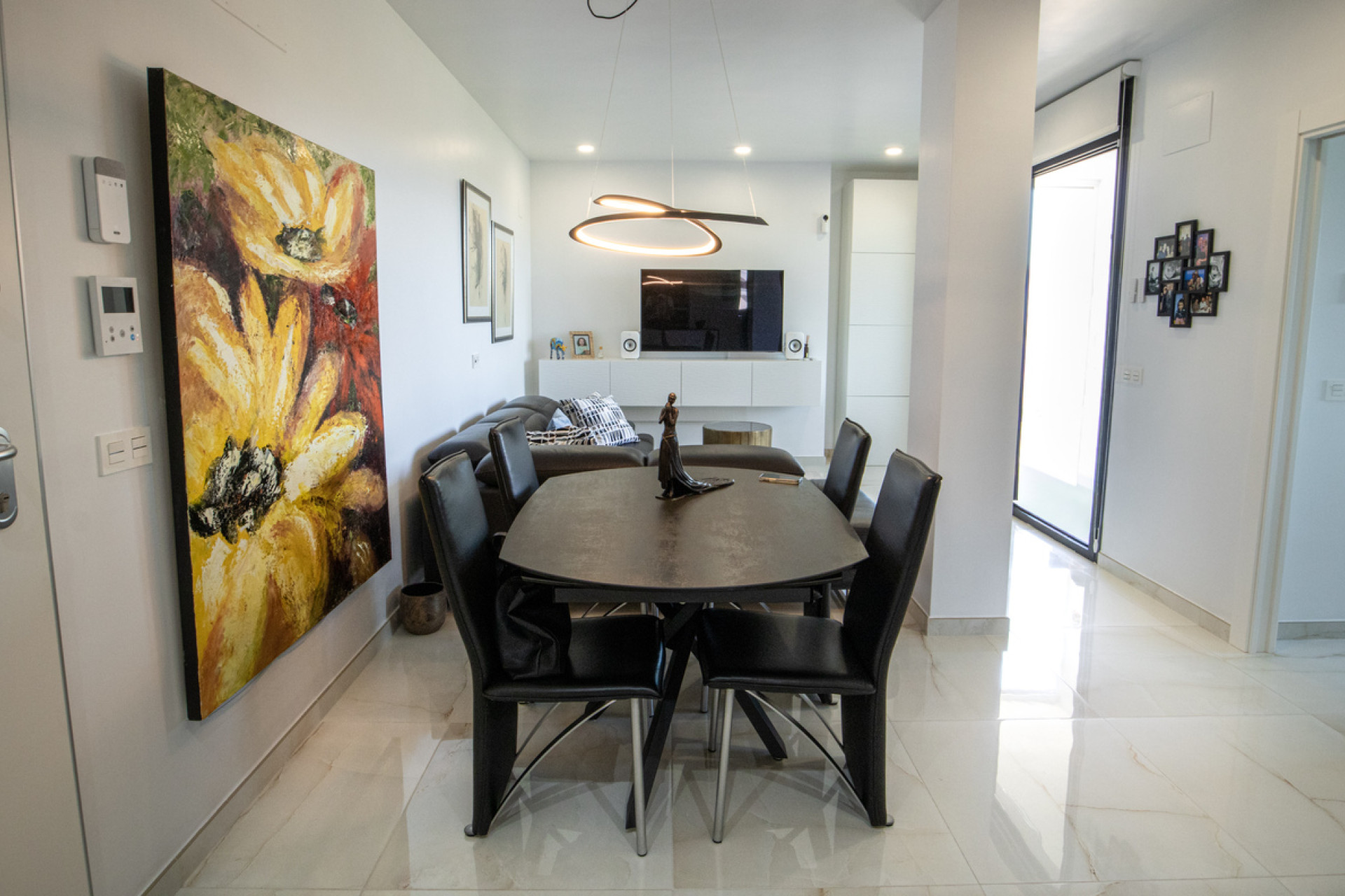 Revente - Penthouse -
Torrevieja - AMANECER