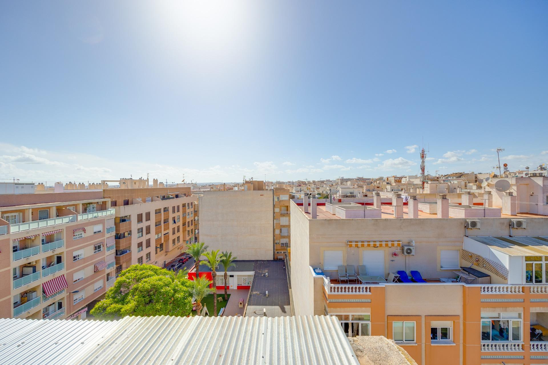 Revente - Penthouse -
Torrevieja - Centro