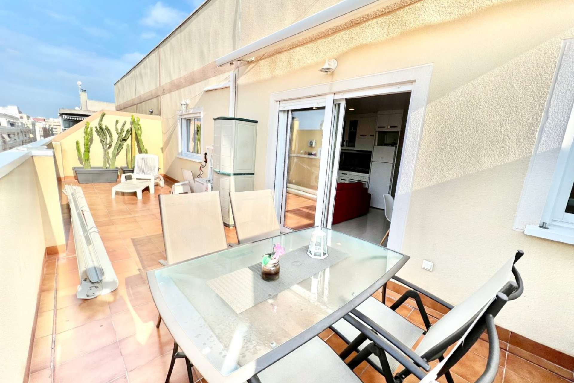 Revente - Penthouse -
Torrevieja - Centro