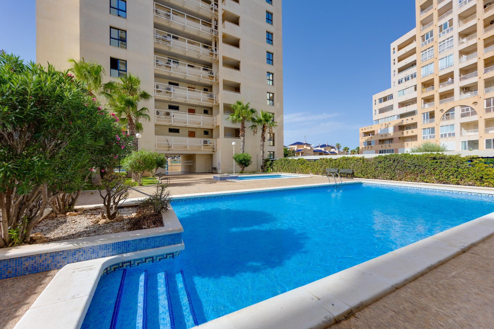 Revente - Penthouse -
Torrevieja - La Veleta