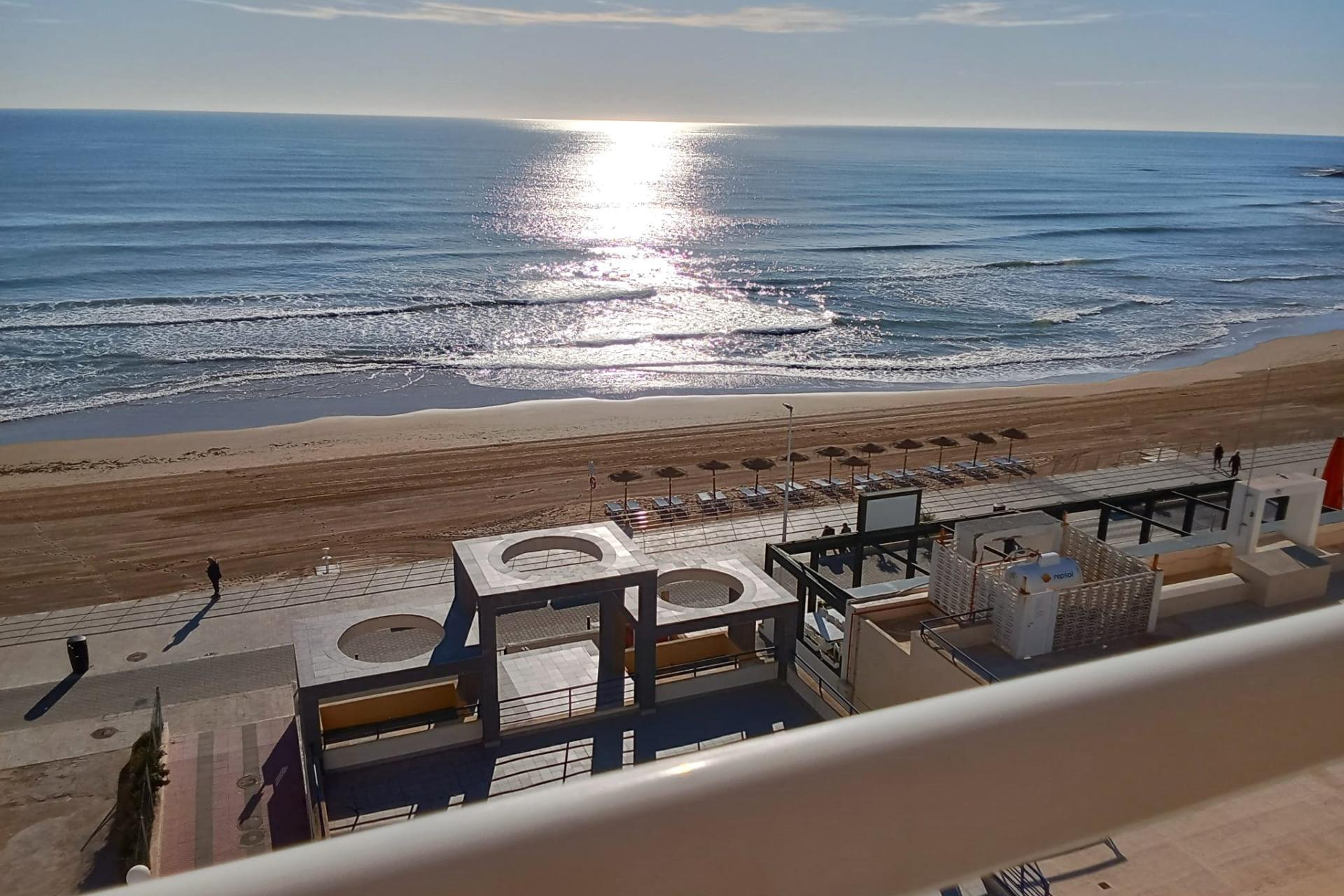 Revente - Penthouse -
Torrevieja - Playa De La Mata