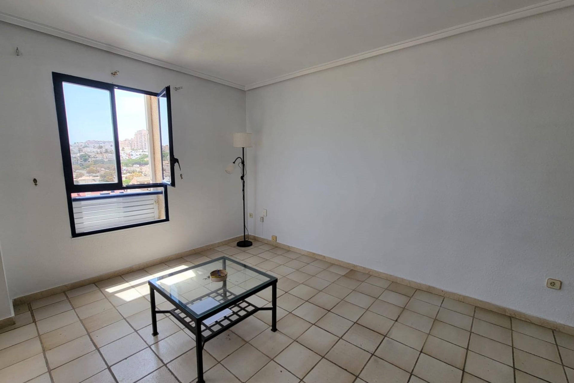 Revente - Penthouse -
Torrevieja - Playa De La Mata