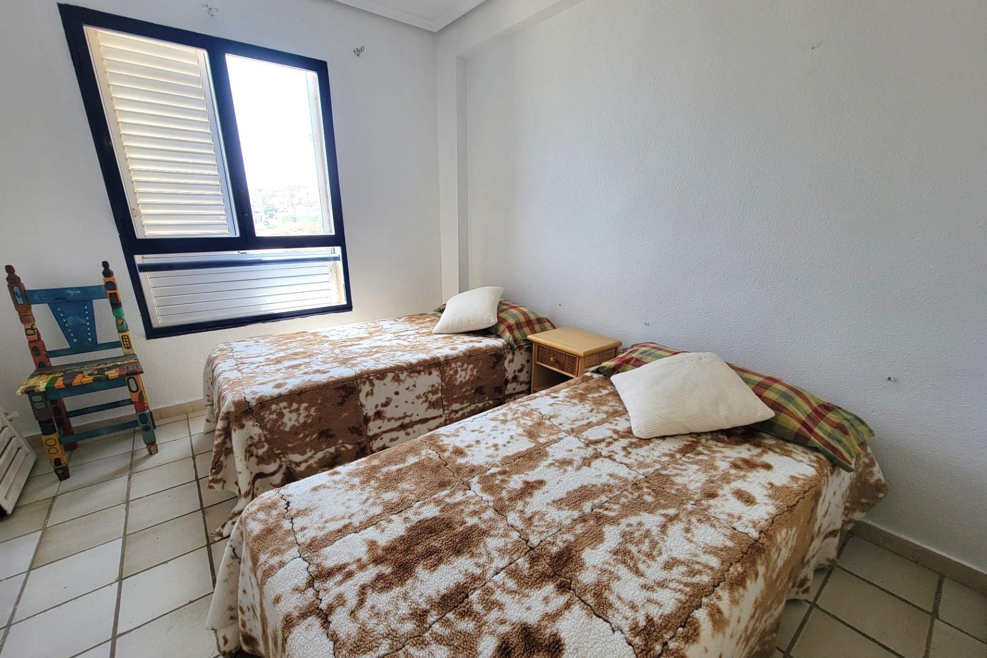 Revente - Penthouse -
Torrevieja - Playa De La Mata