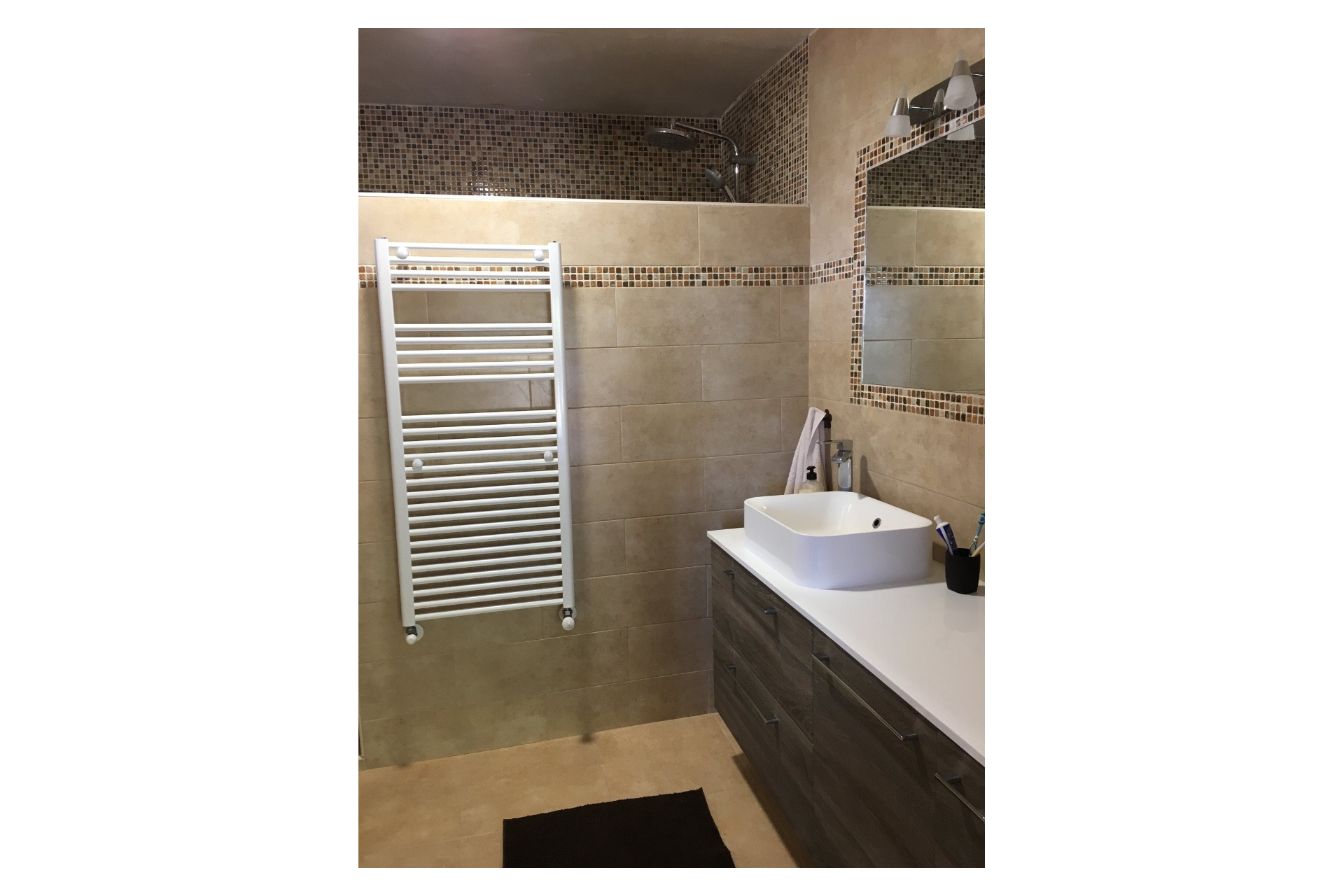 Revente - propriété équestre -
Hondón de las Nieves - HONDON DE LAS NIEVES