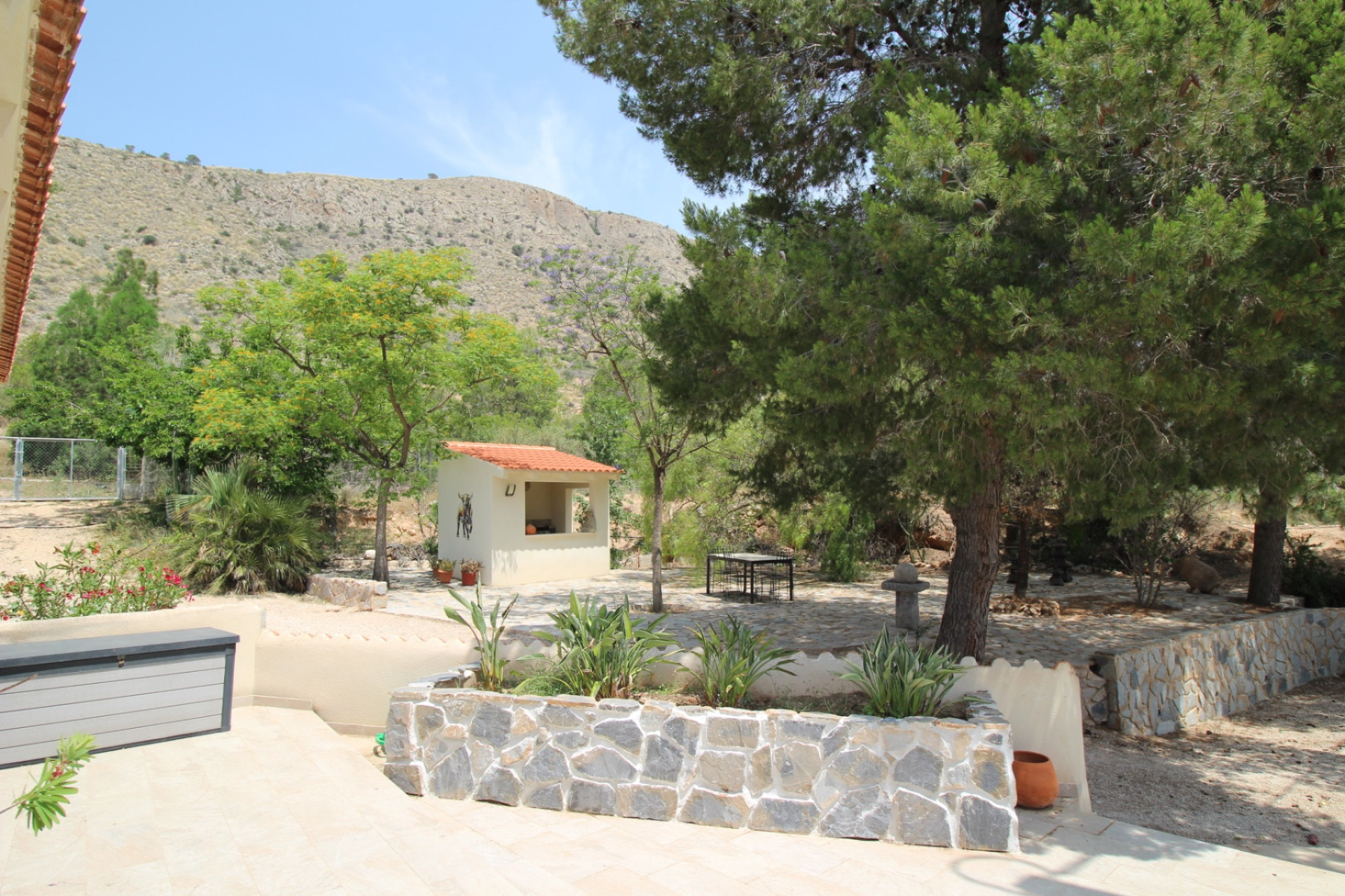 Revente - propriété équestre -
Hondón de las Nieves - HONDON DE LAS NIEVES