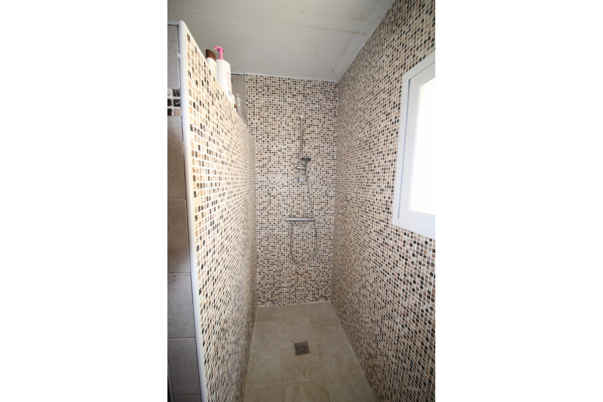 Revente - propriété équestre -
Hondón de las Nieves - HONDON DE LAS NIEVES