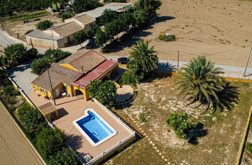 Revente - propriété équestre -
Orihuela Costa - Orihuela