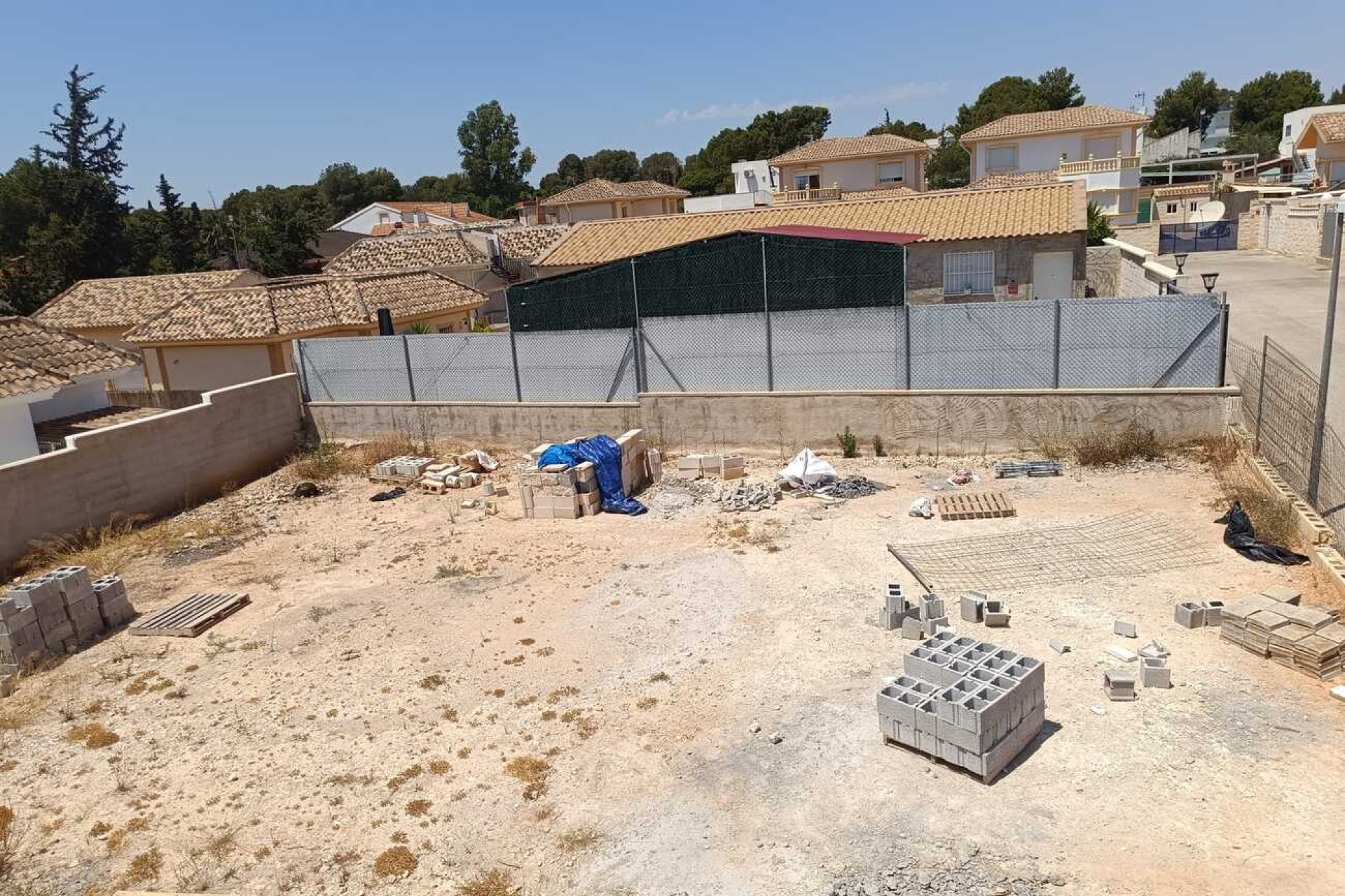 Revente - Terrain -
Fortuna - El Reloj