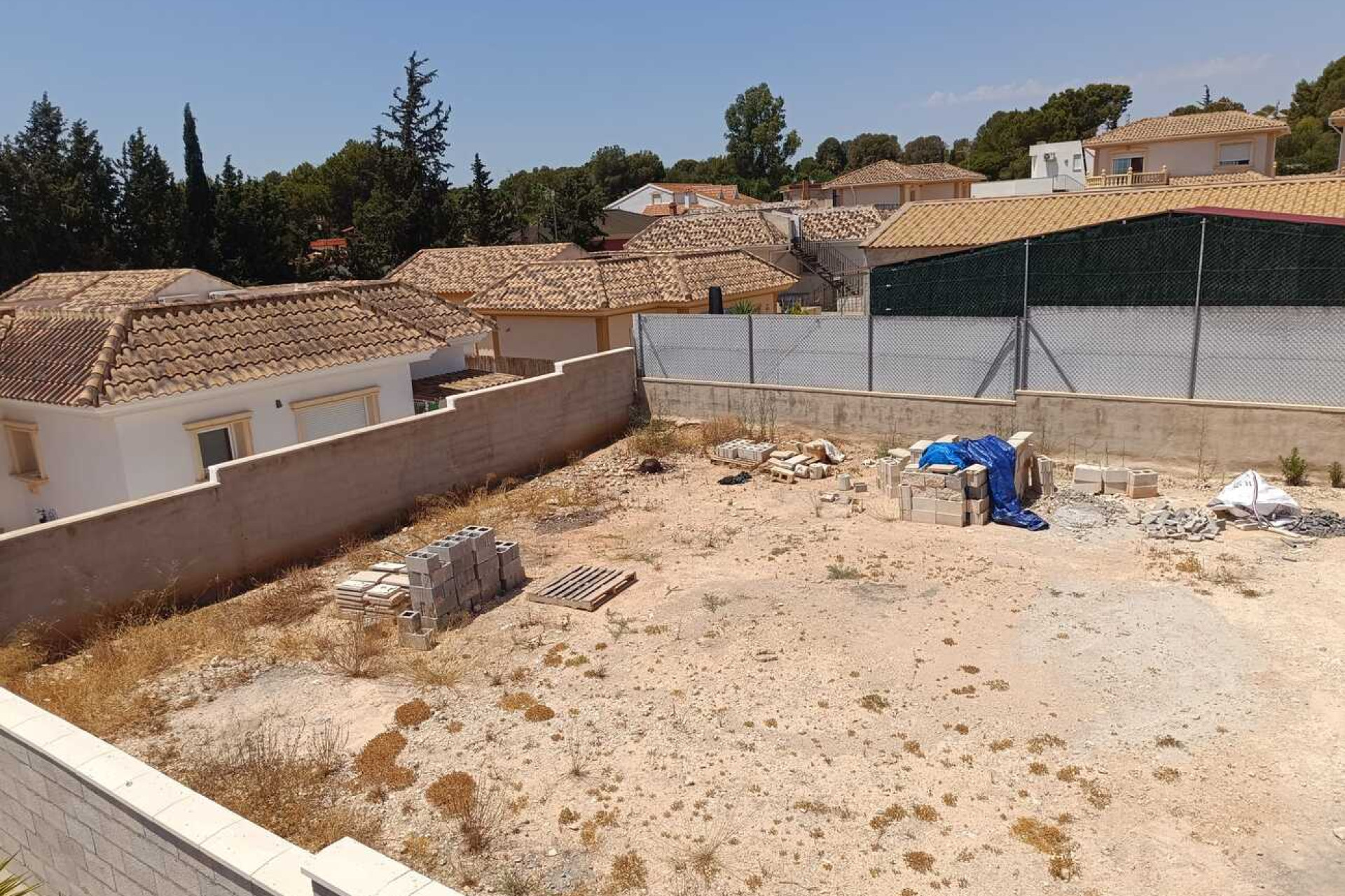 Revente - Terrain -
Fortuna - El Reloj