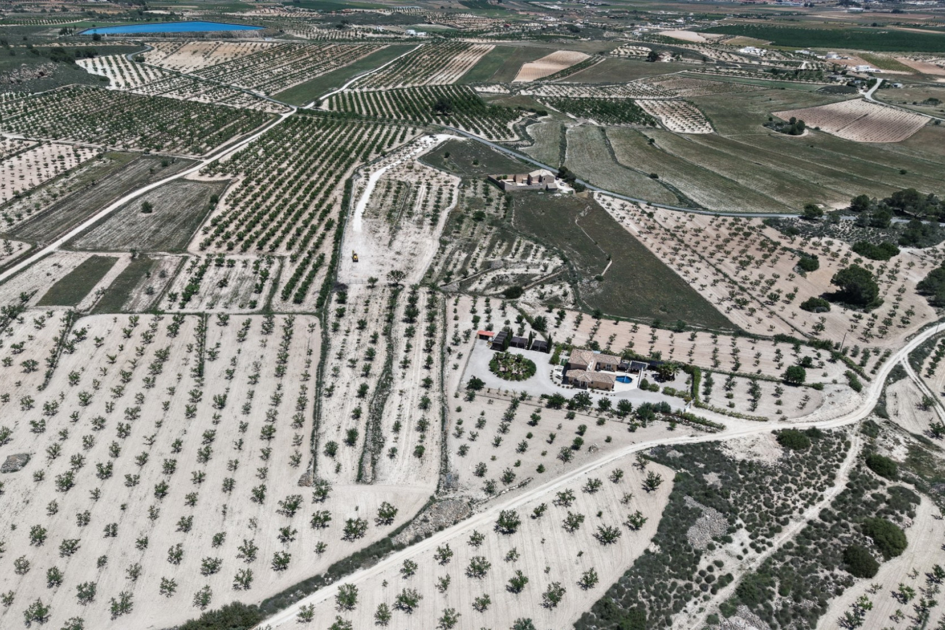 Revente - Terrain -
Pinoso - PINOSO
