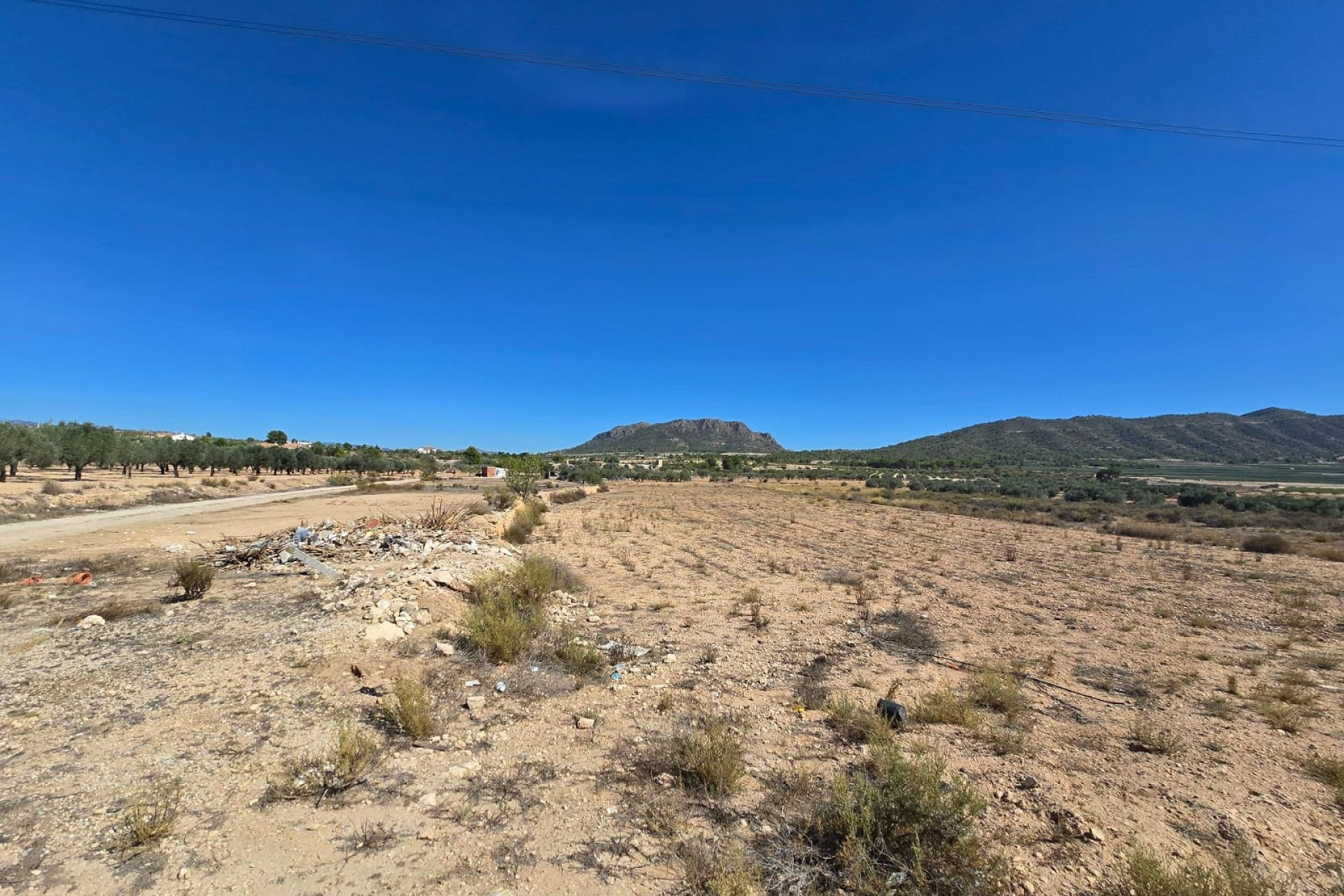 Revente - Terrain -
Salinas