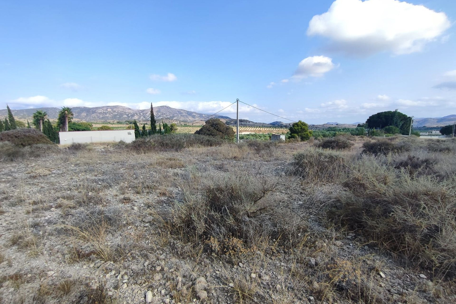 Revente - Terrain -
Sax