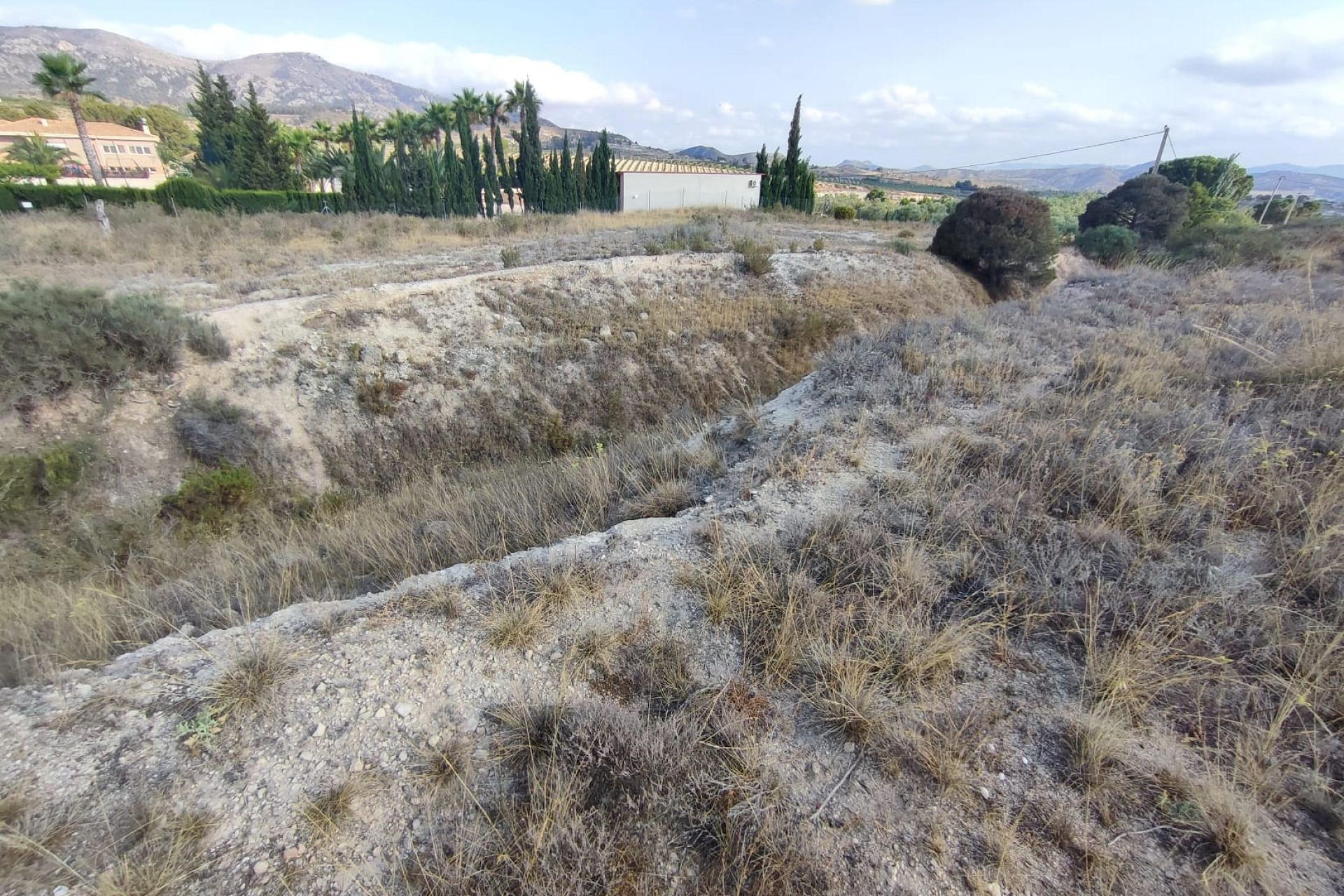 Revente - Terrain -
Sax