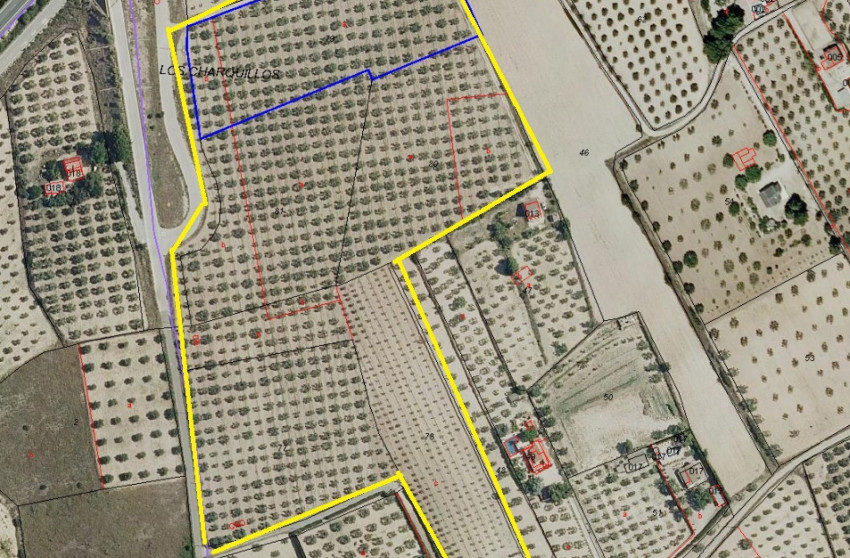 Revente - Terrain -
Sax