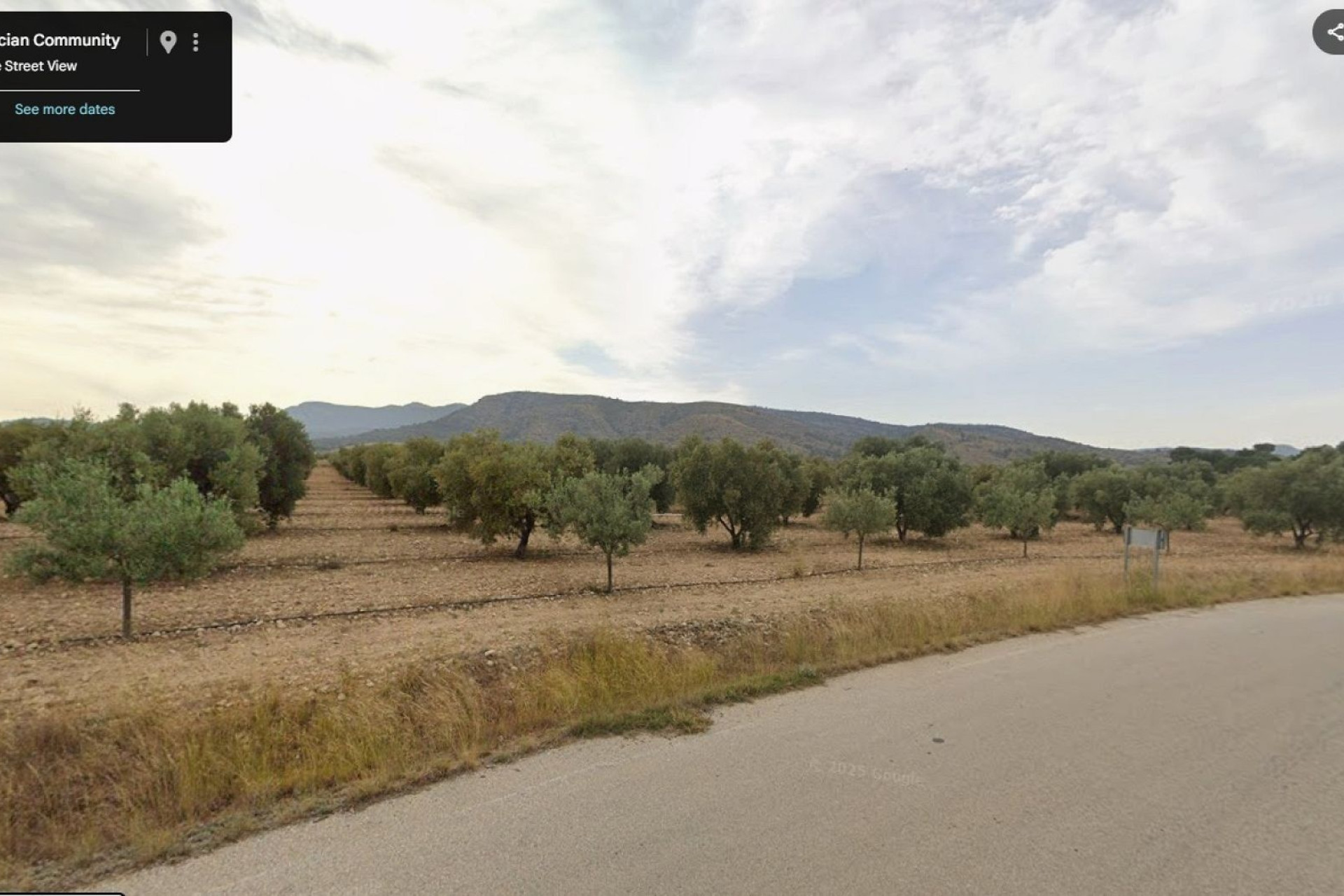 Revente - Terrain -
Sax