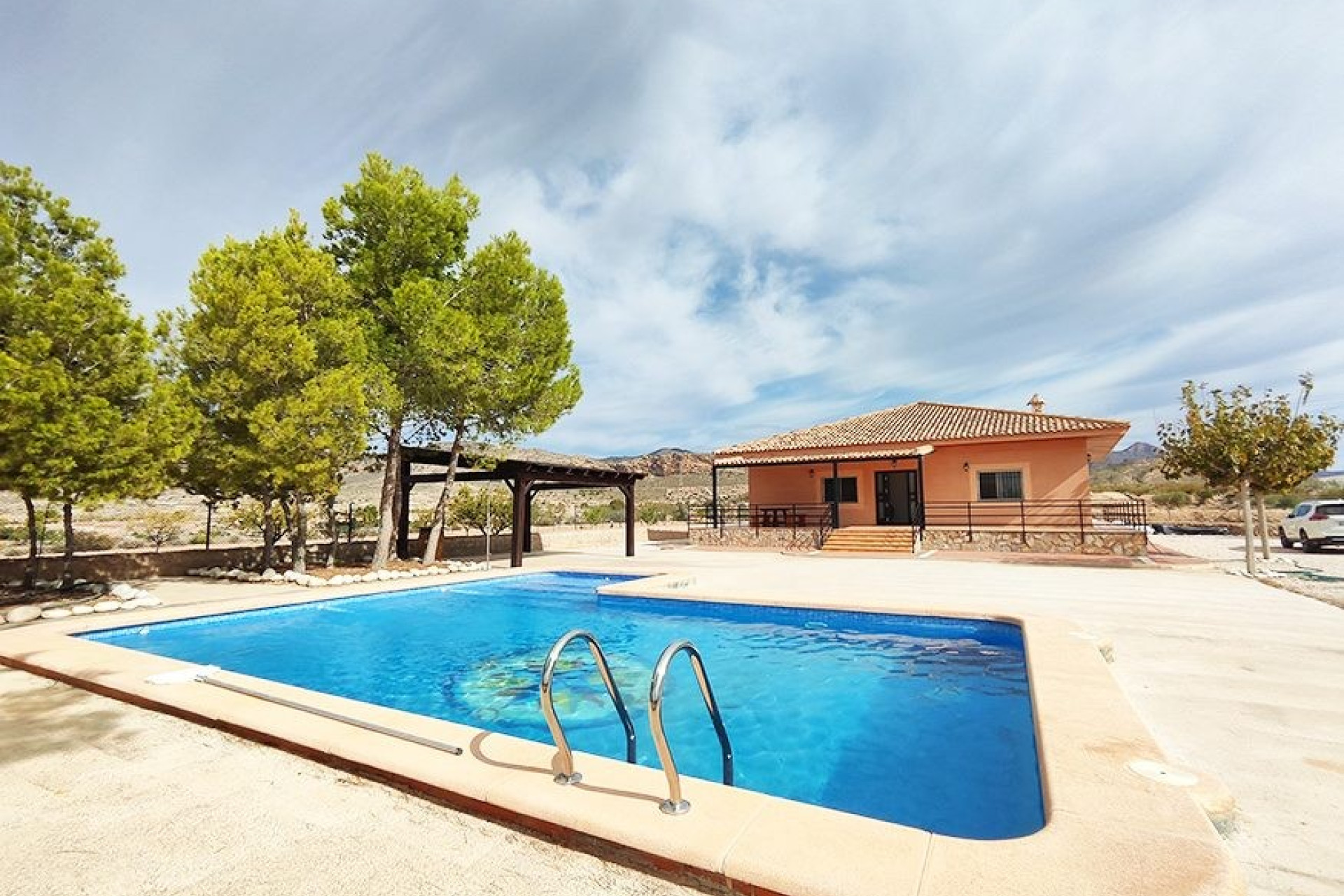Revente - Villa -
Abanilla