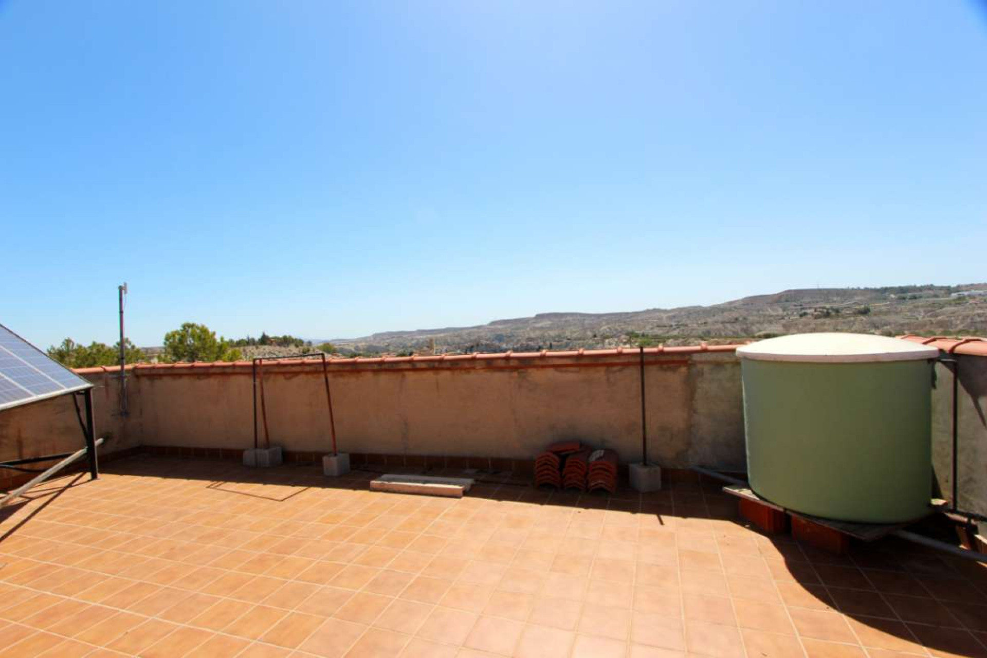 Revente - Villa -
Albudeite - Inland