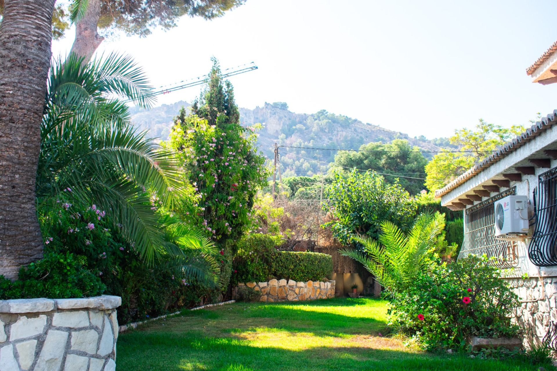 Revente - Villa -
Alicante - Albufereta