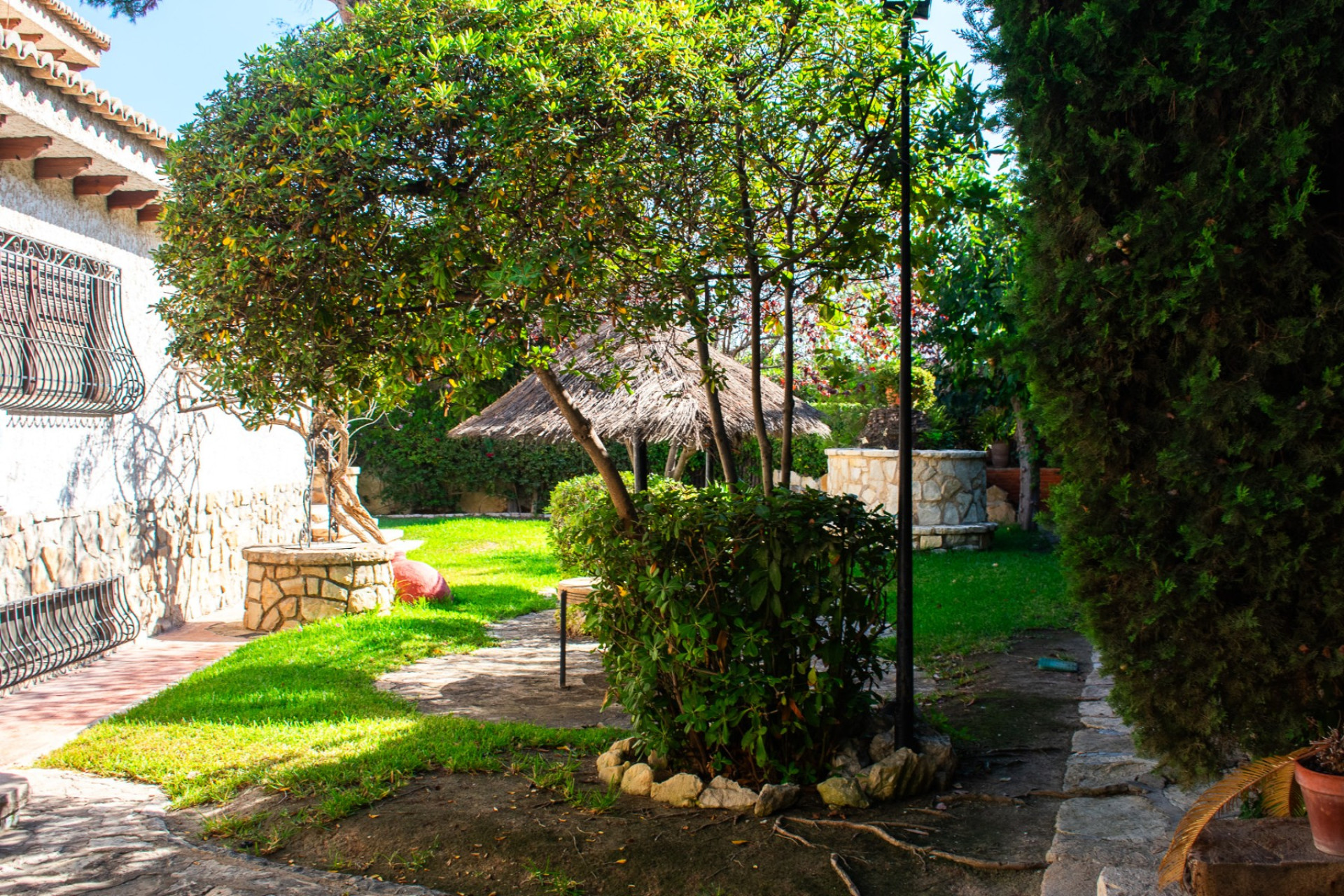Revente - Villa -
Alicante - Albufereta