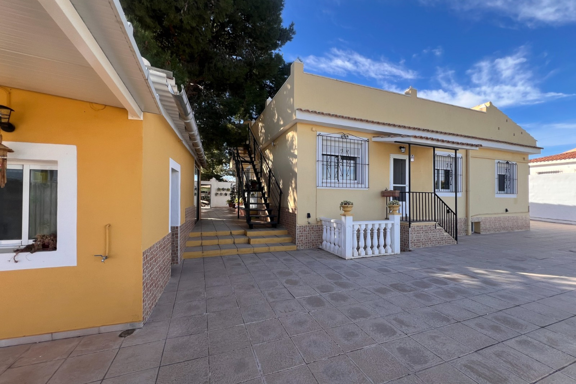 Revente - Villa -
Alicante - Moralet - Cañada del Fenollar