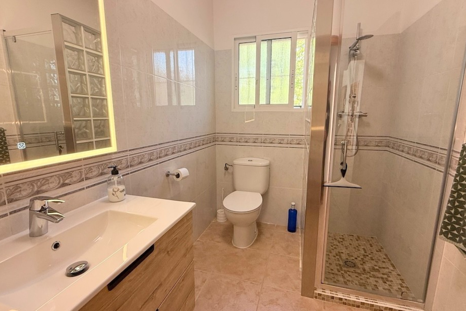 Revente - Villa -
BARBARROJA - Barbarroja