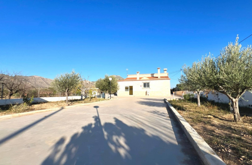 Revente - Villa -
BARBARROJA - Barbarroja