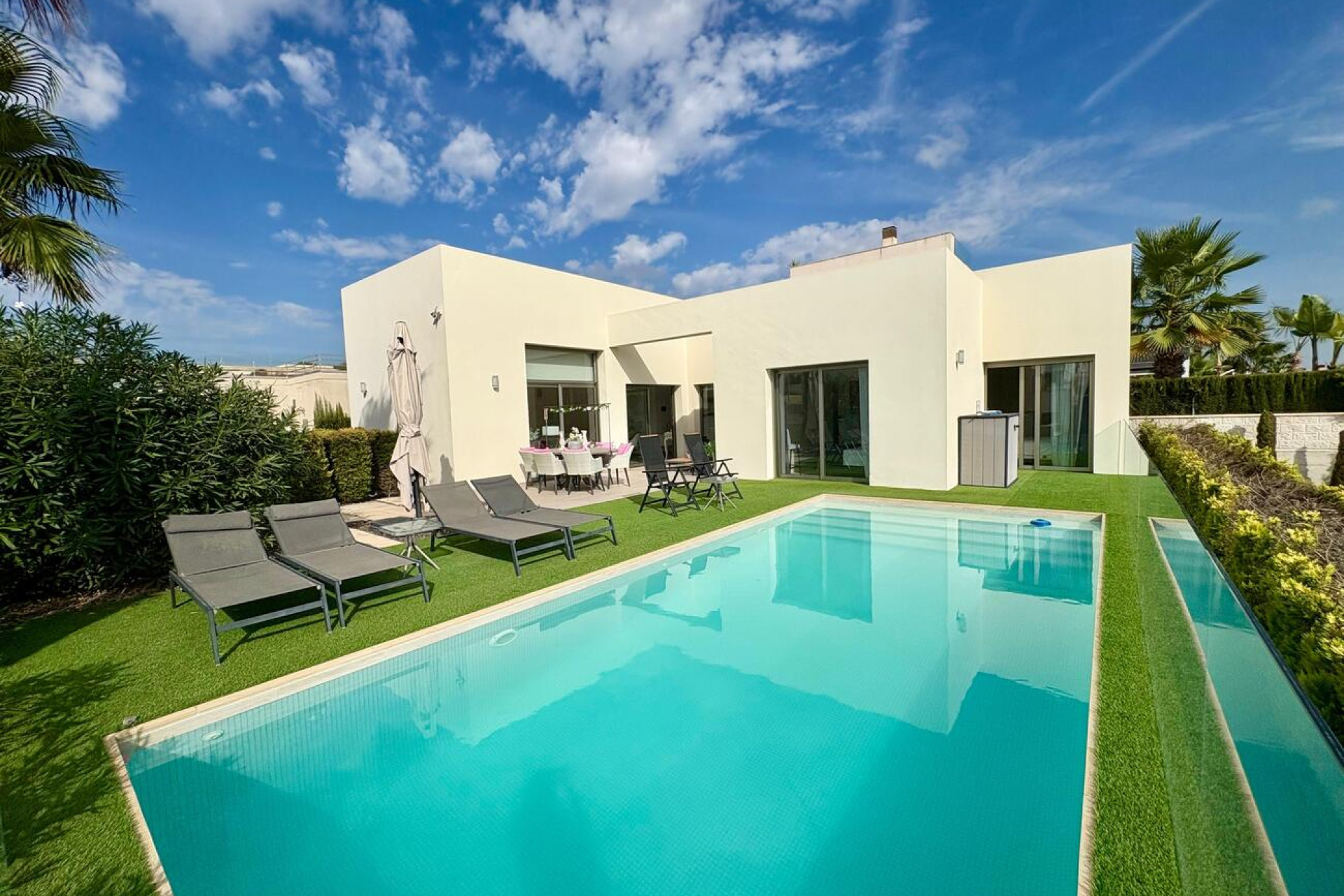 Revente - Villa -
Benijofar - Costa Blanca