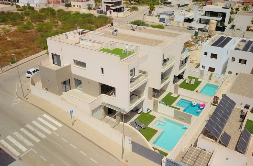 Revente - Villa -
Benijofar