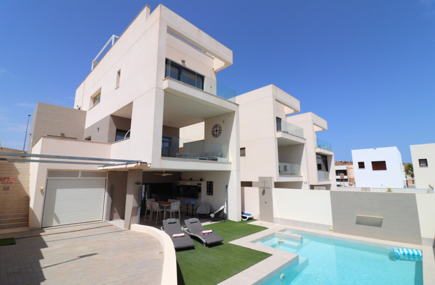 Revente - Villa -
Benijofar