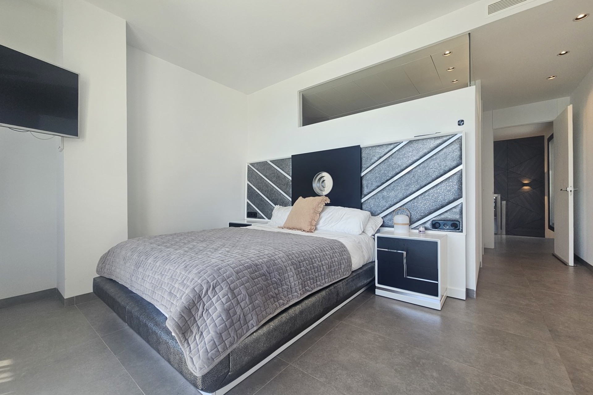 Revente - Villa -
Cabo Roig