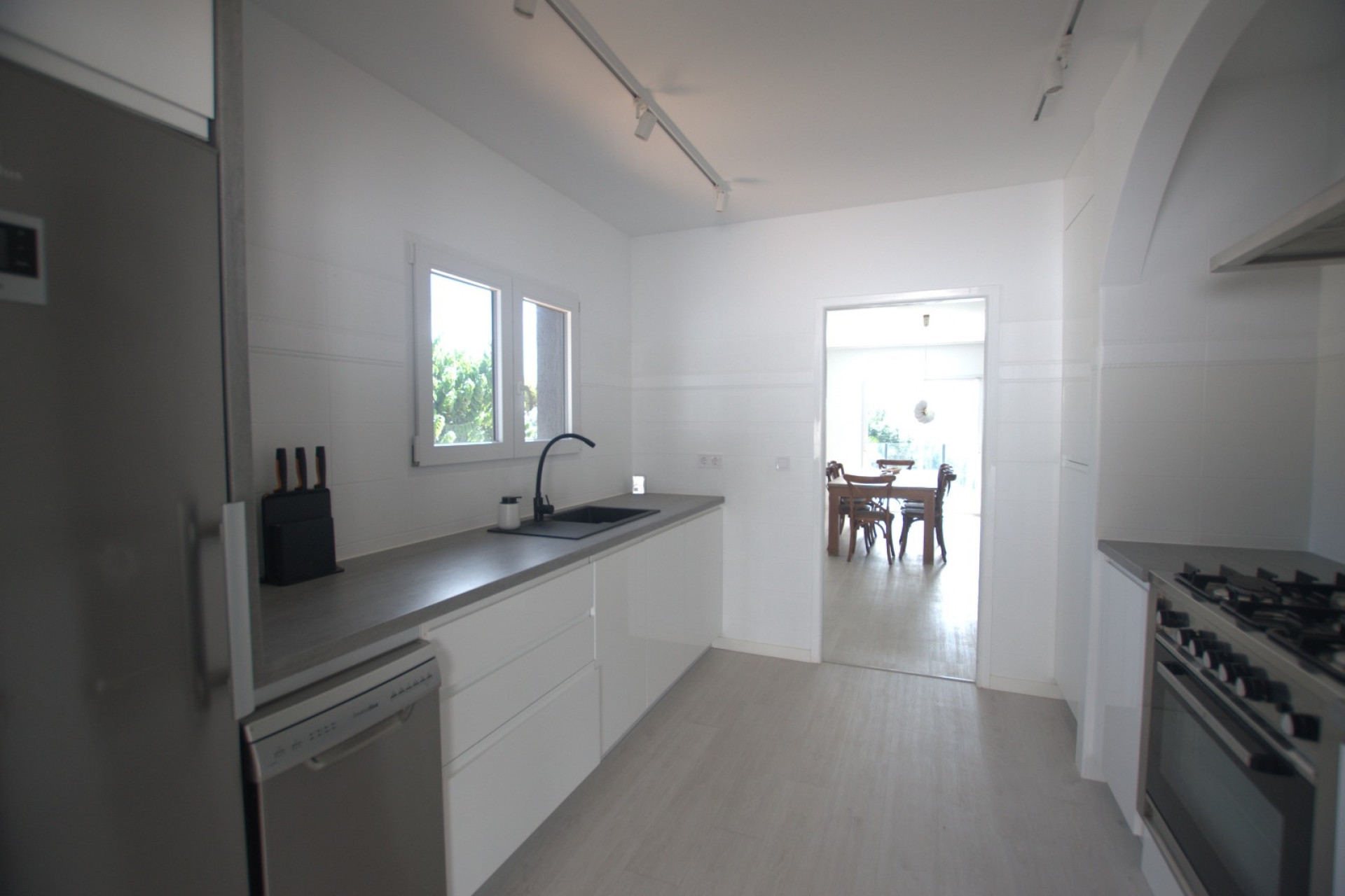 Revente - Villa -
Calpe - Empedrola