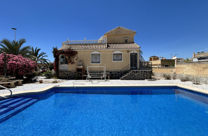 Revente - Villa -
Camposol - Inland