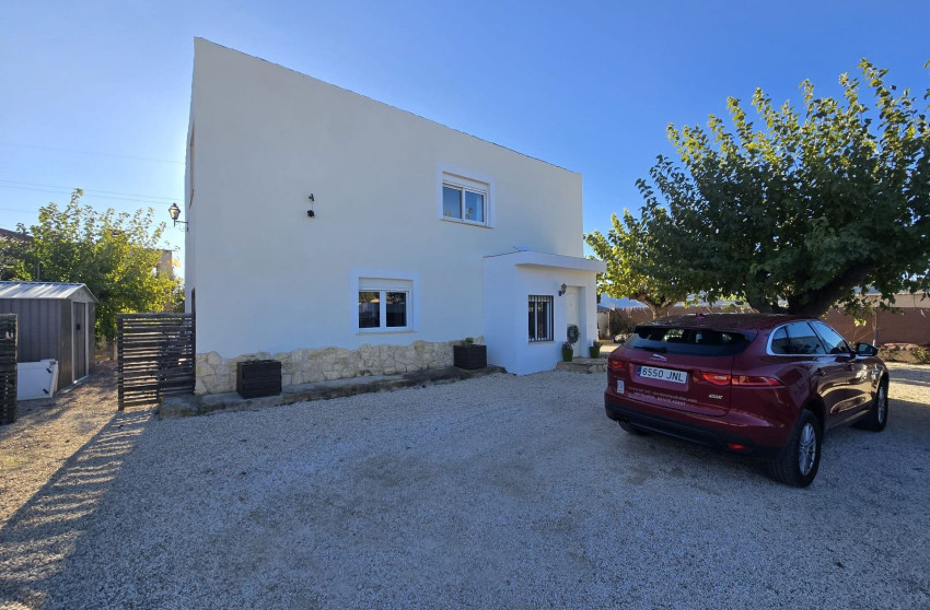 Revente - Villa -
Castalla