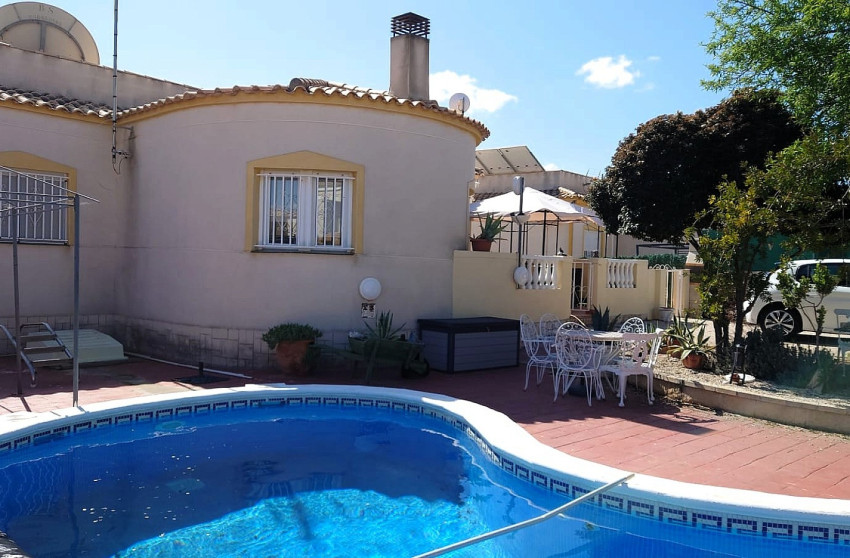 Revente - Villa -
Castalla