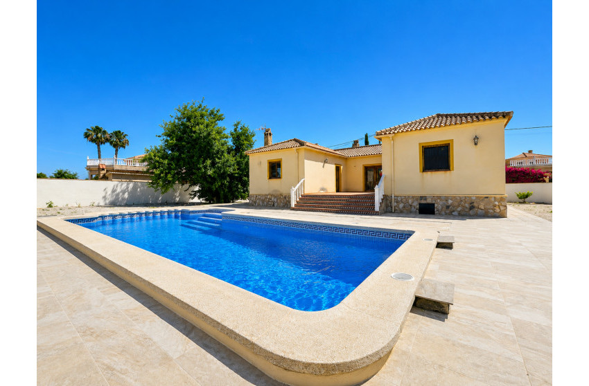 Revente - Villa -
Catral - Costa Blanca