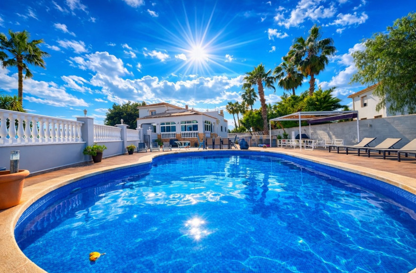 Revente - Villa -
Catral