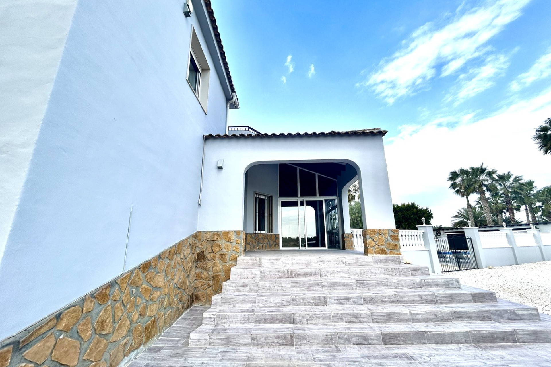 Revente - Villa -
Catral