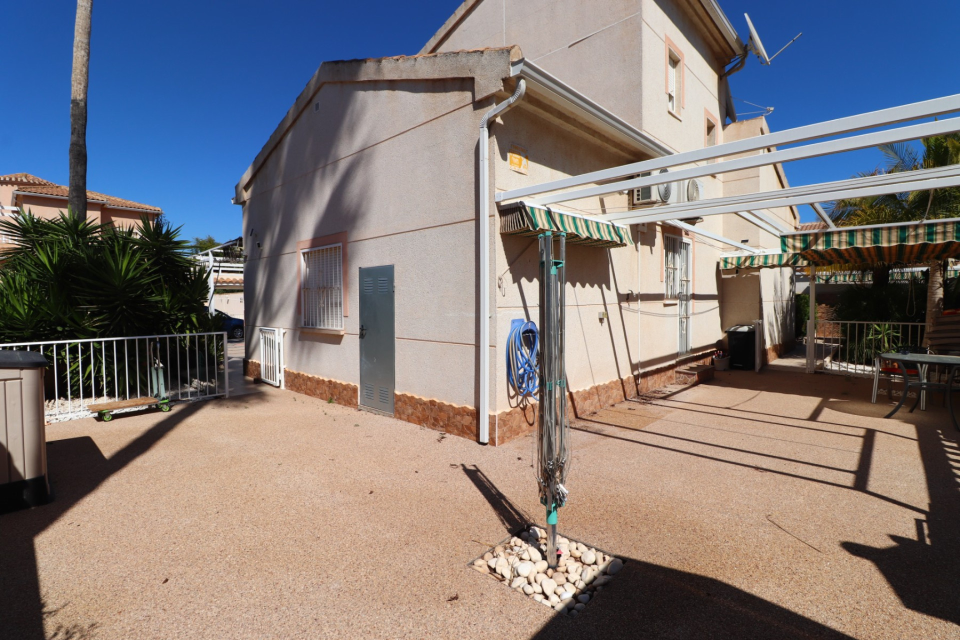 Revente - Villa -
Ciudad Quesada - Atalayas