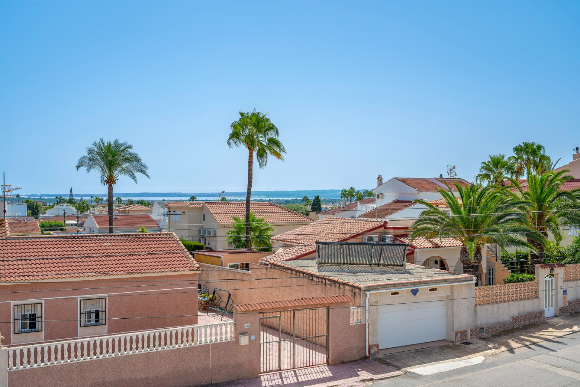Revente - Villa -
Ciudad Quesada - Center