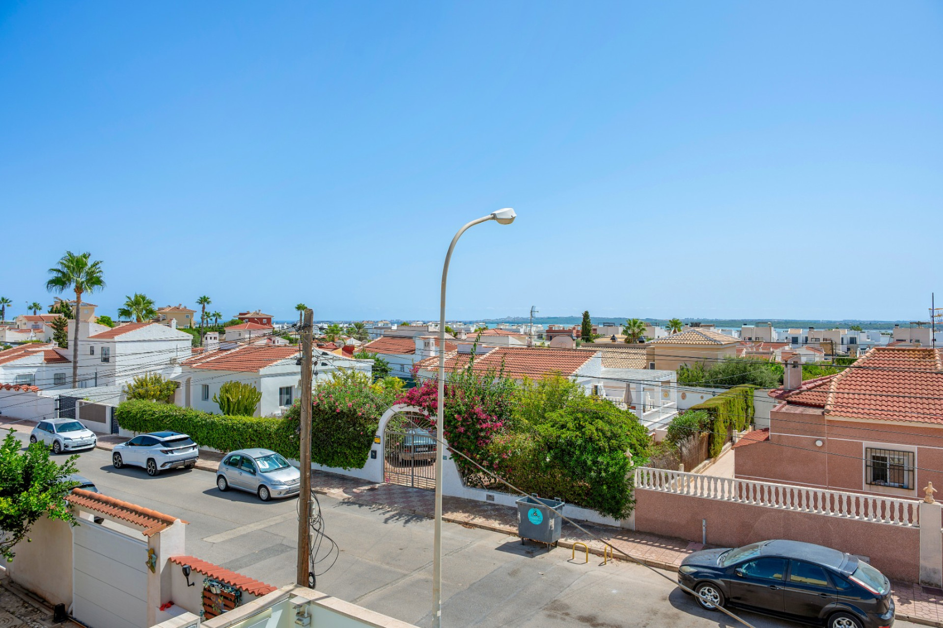 Revente - Villa -
Ciudad Quesada - Center