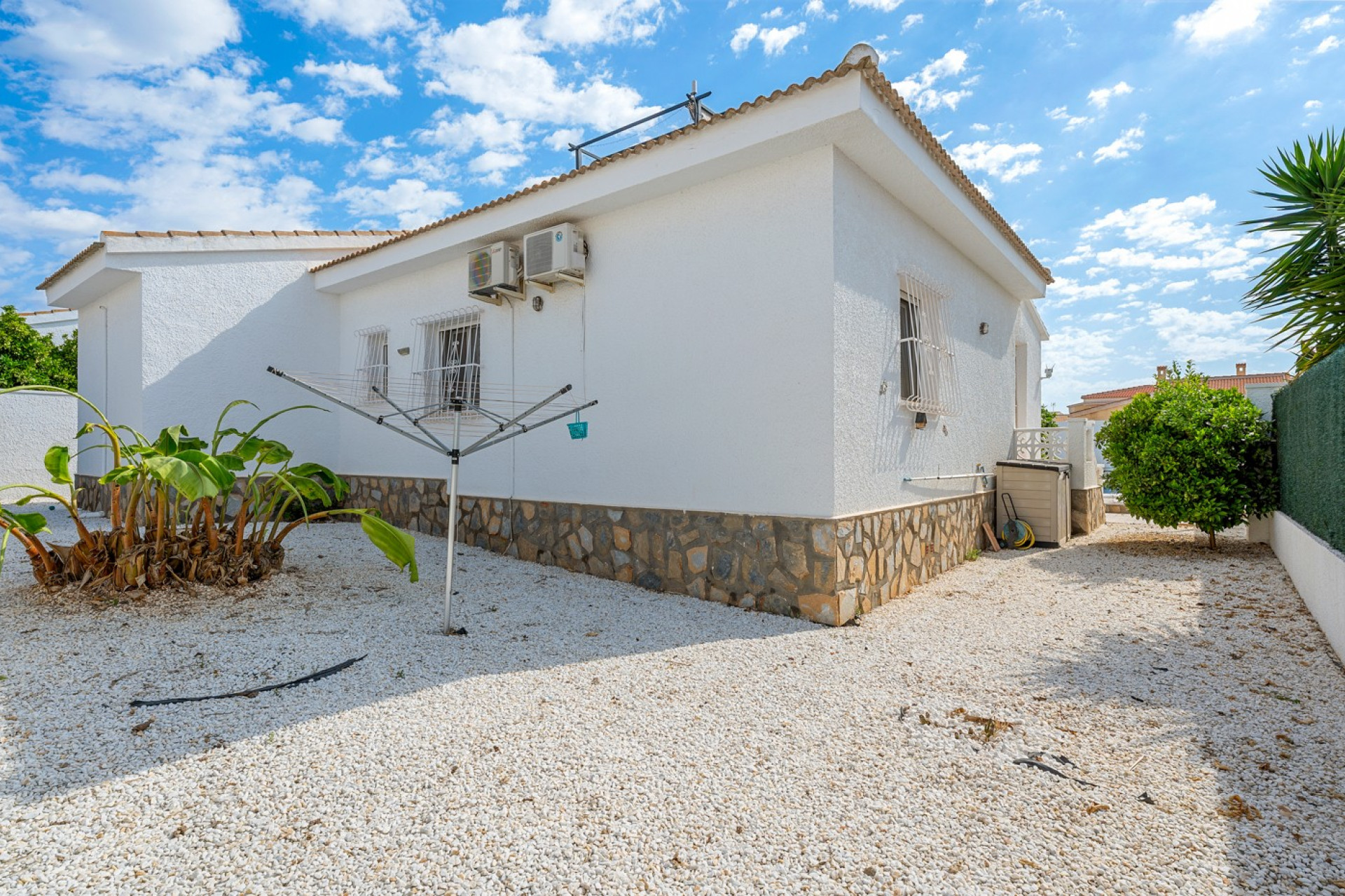 Revente - Villa -
Ciudad Quesada - Pueblo Bravo