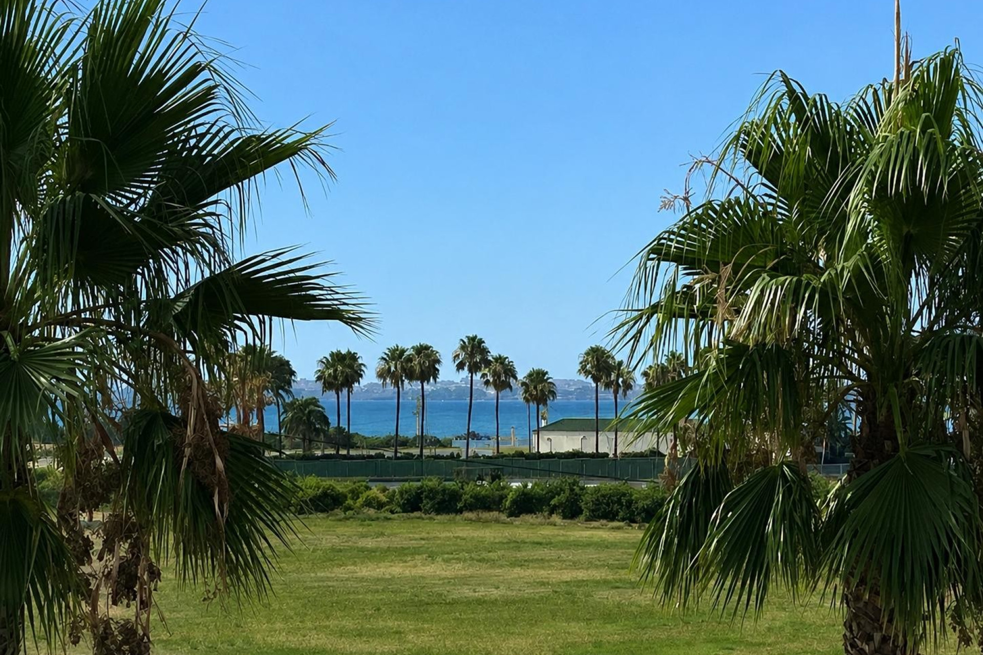 Revente - Villa -
Ciudad Quesada - Pueblo Bravo