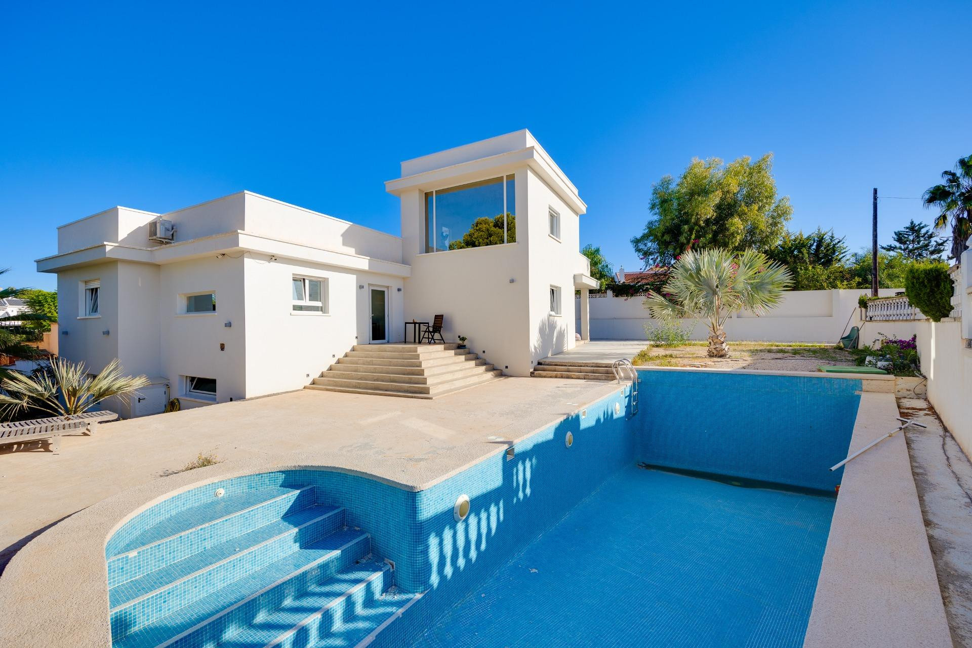 Revente - Villa -
Ciudad Quesada