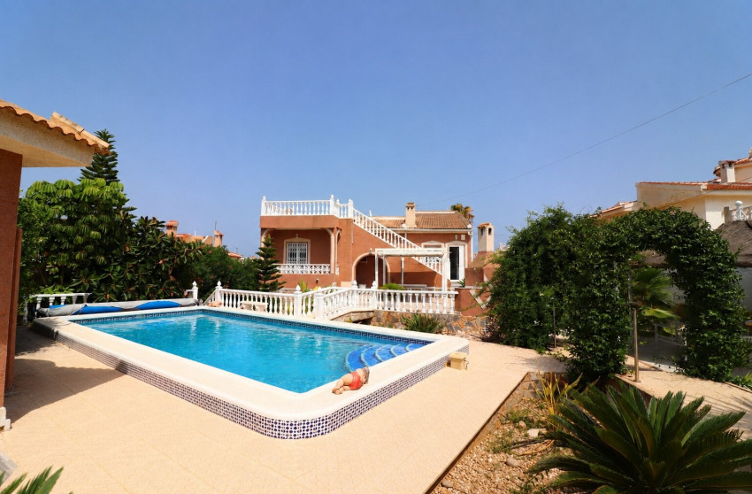 Revente - Villa -
Ciudad Quesada