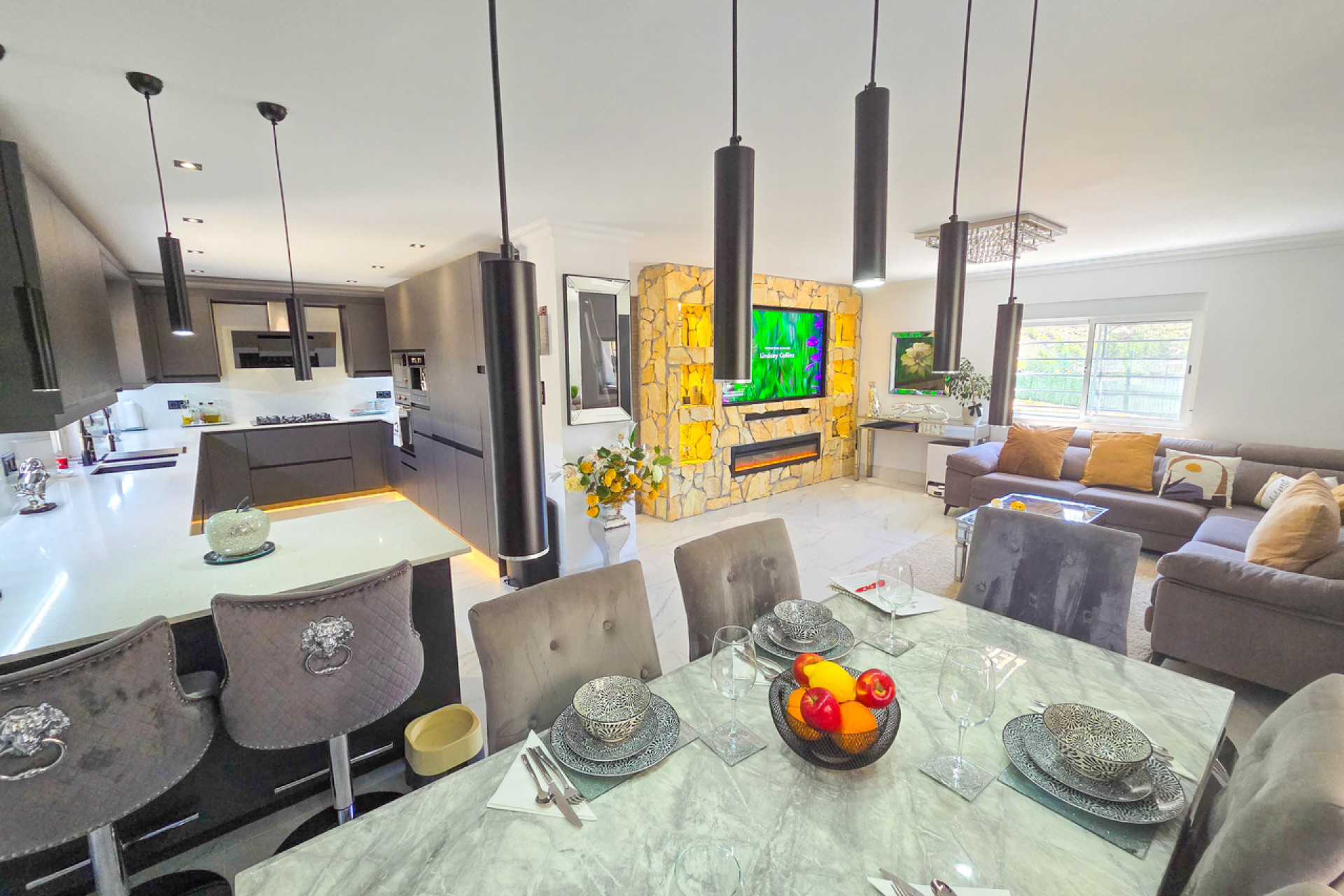 Revente - Villa -
Crevillente - Inland