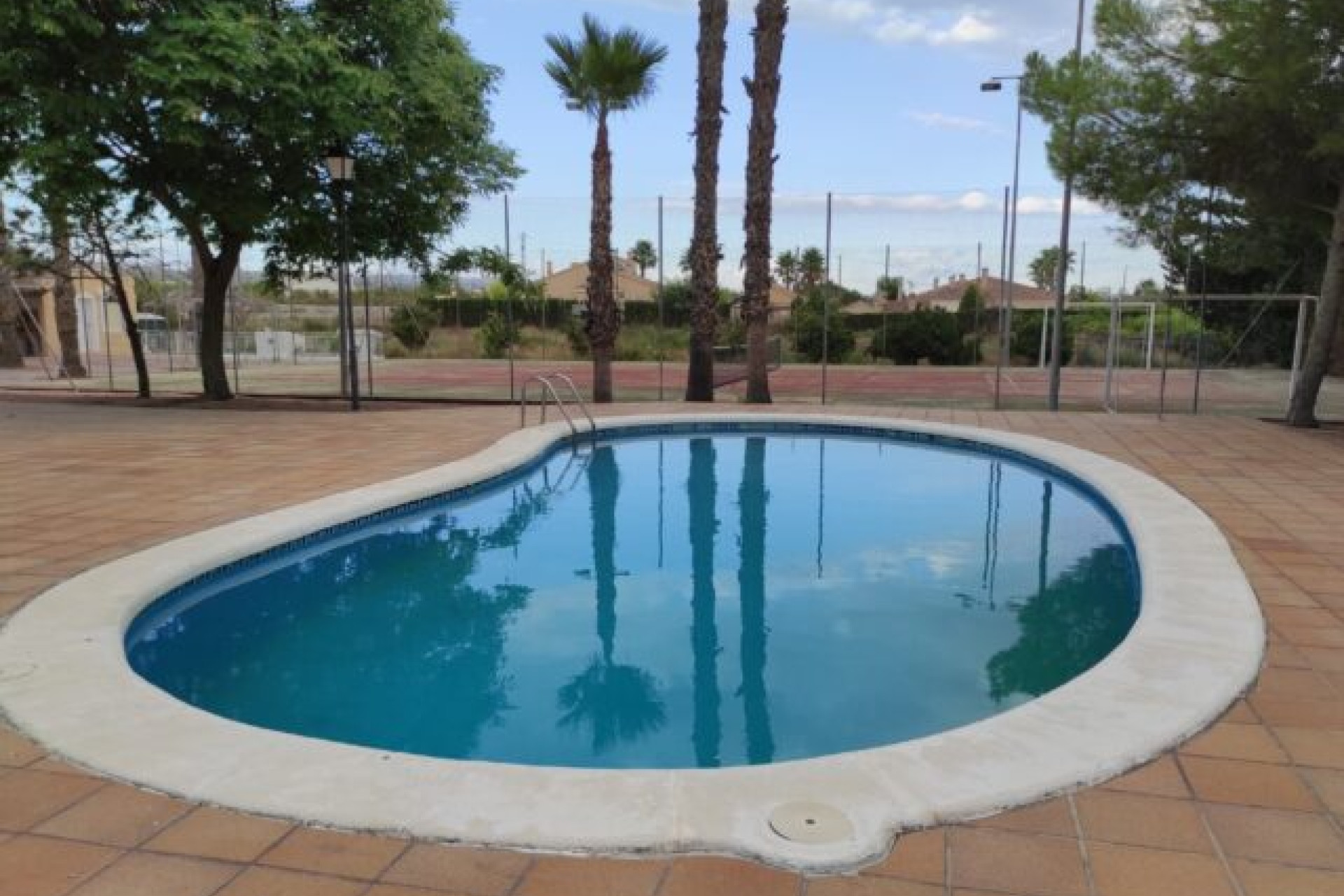 Revente - Villa -
Crevillente